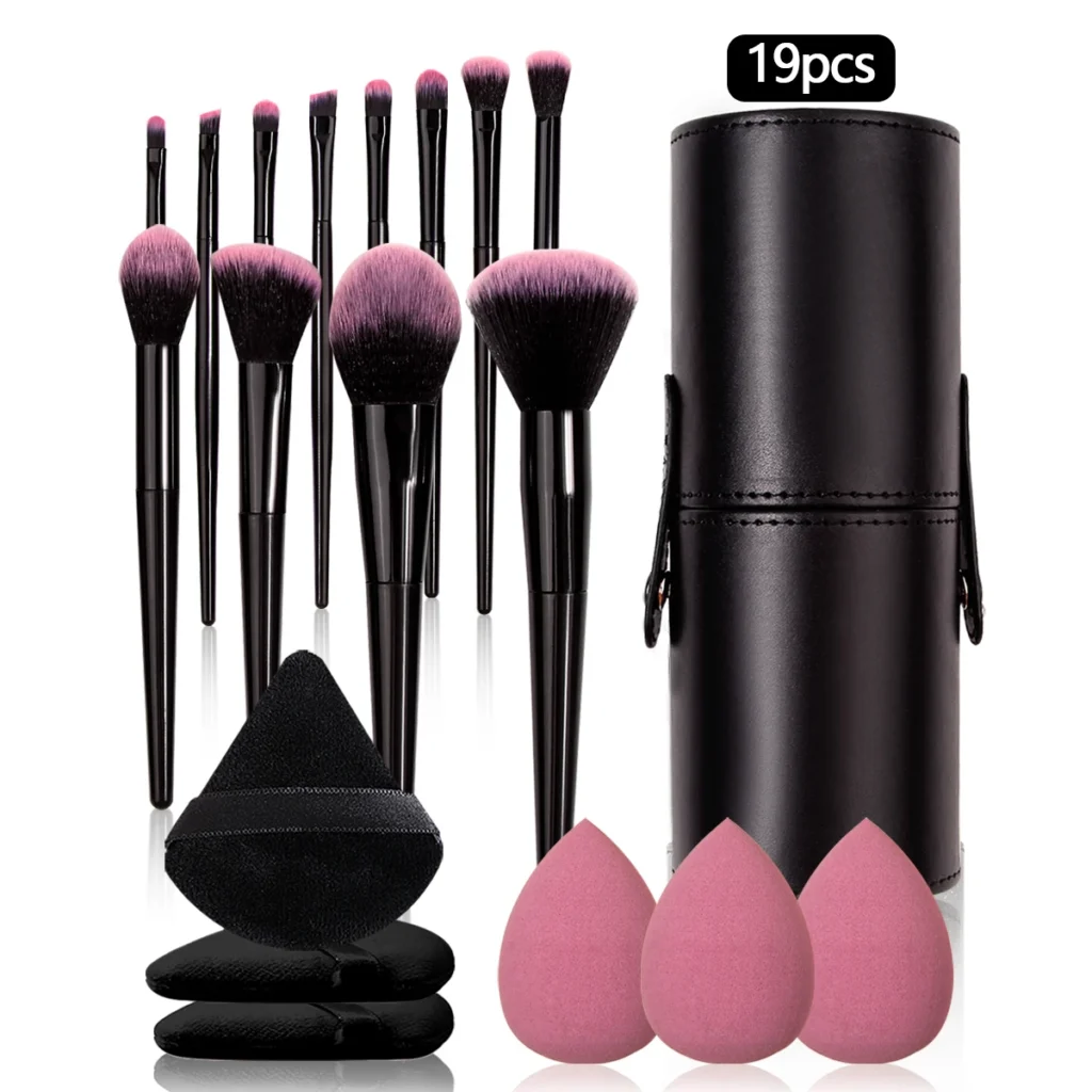 Ensemble de 19 pièces : 12 pinceaux de maquillage + 3 houppettes triangulaires + 3 éponges à maquillage sans poudre + 1 pot de rangement pour pinceaux.